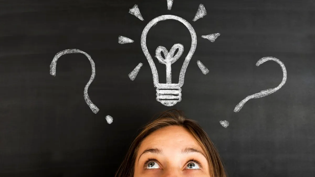 A person looking up at a light bulb

AI-generated content may be incorrect.